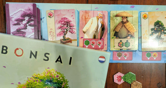 Review: Bonsai – "Kweek je eigen levende kunstwerk op tafel" (Door Harry de Dwerg)