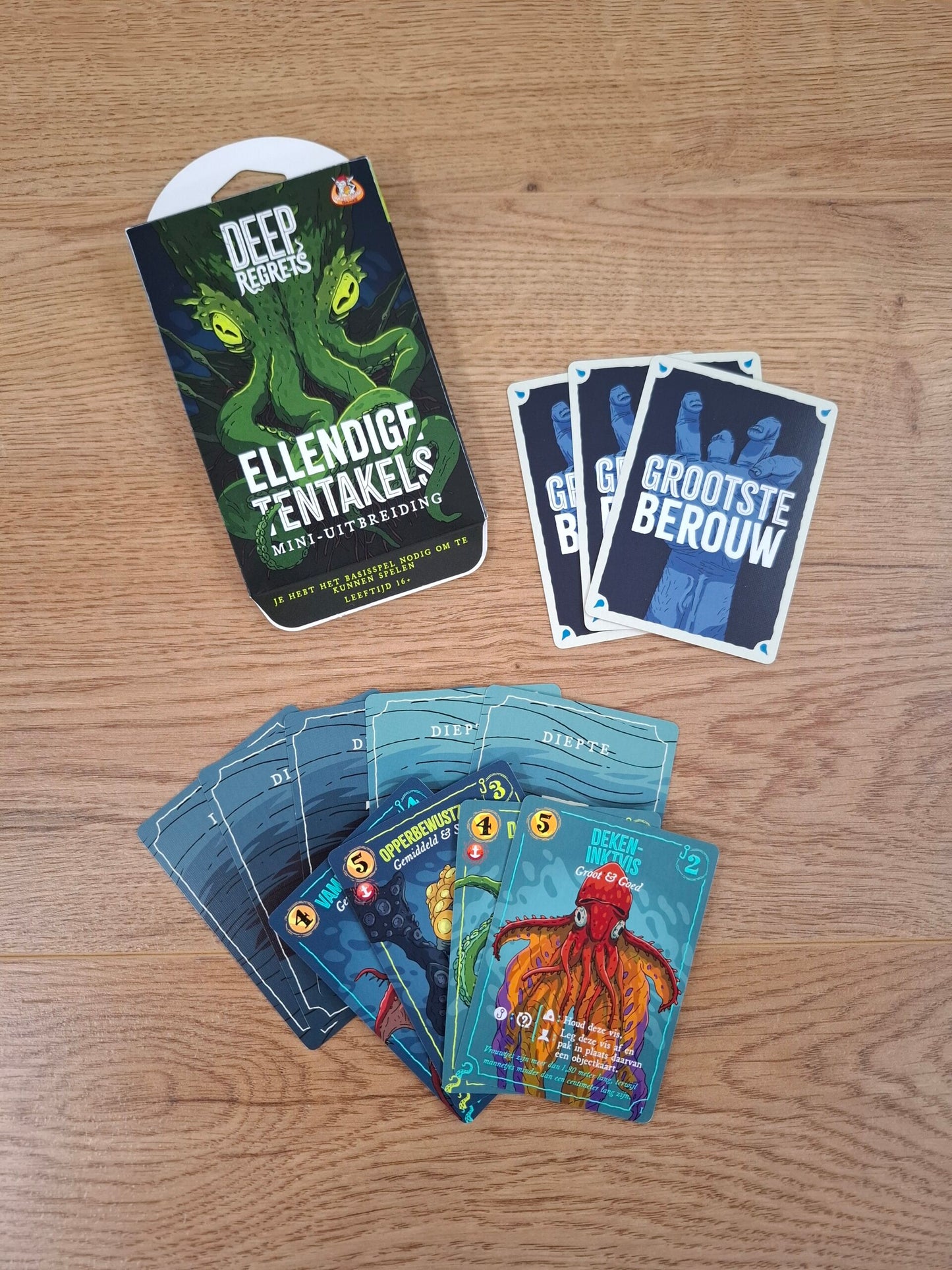 Deep Regrets: Ellendige Tentakels - Uitbreiding